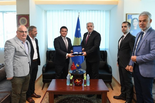 Başkan Erkan Aydın Kosova'da