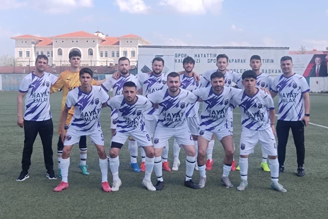 Bilecik'te Kınıkspor fırtına gibi başladı