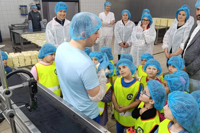 Bornova'da minik kalpler tarım kalbinde