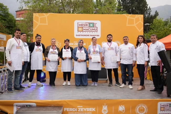 Manisa'da mesir macunu yemekler yarıştı