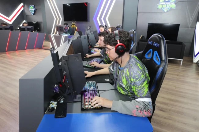 Konya'da e-spor rüzgarı esti