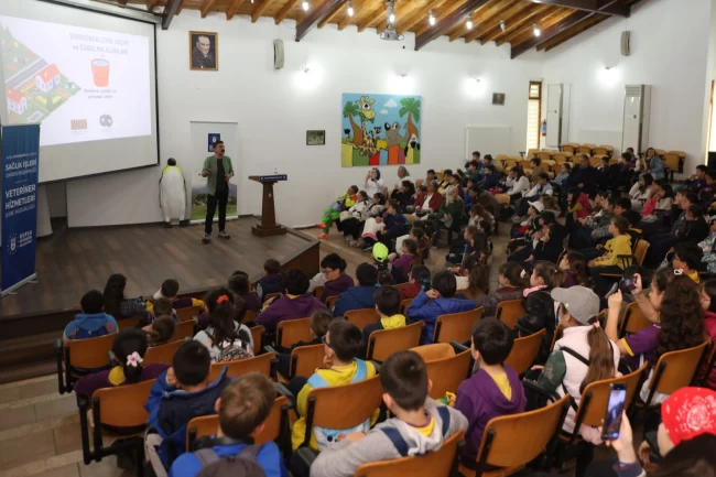 Bursa Büyükşehir'den öğrencilere vektörle mücadele eğitimi