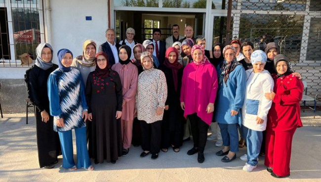 Elpek Bezi Erdemir sayesinde Dünya’ya açılıyor